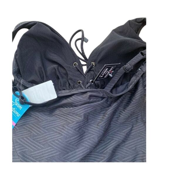 Swim Solutions Solid Black Textured Lace-Front One-Piece Swimsuit 8 NWT - Picture 4 of 6